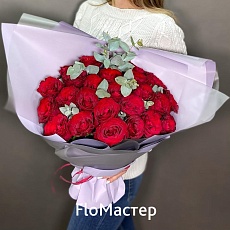 Букет 25 красных роз Capriccio