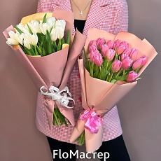 Букет 21 тюльпан (розовые/белые) в упаковке