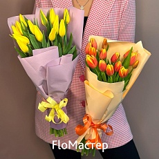 Букет 15 тюльпанов (красные/желтые) в упаковке