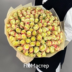 Букет 101 роза Upper Secret