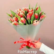 Букет 25 тюльпанов Timeless