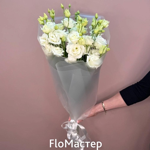 Букет 7 белых эустом 