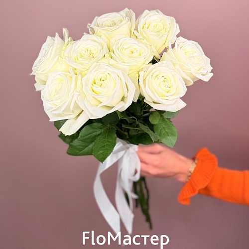 Букет 9 роз Эквадор Playa Blanca