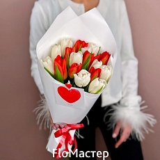 Букет 17 тюльпанов Love