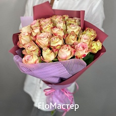 Букет 27 роз Armelle