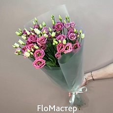 Букет 11 розовых эустом