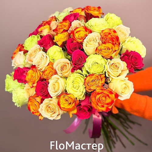 Букет 51 роза Эквадор Микс
