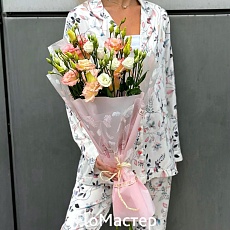 Букет 7 эустом микс