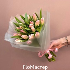 Букет 21 нежно-розовый тюльпан