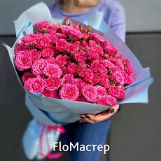 Букет 21 кустовая роза Lianne