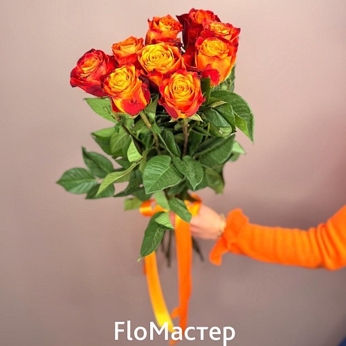 Букет 9 роз Эквадор Atomic