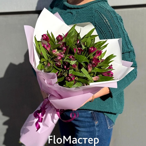 Букет 11 фиолетовых альстромерий