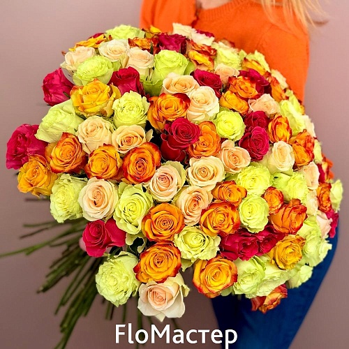 Букет 101 роза Эквадор Микс