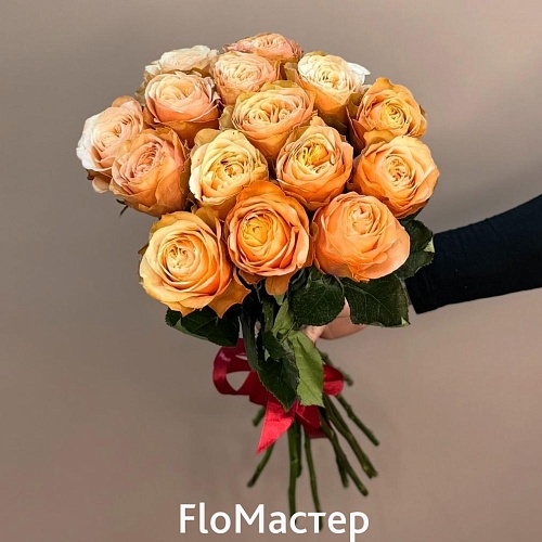 Букет 15 роз Эквадор Kahala