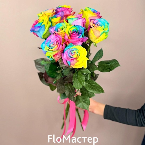 Букет 11 роз Эквадор Rainbow