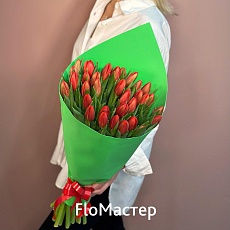 Букет 33 тюльпана Red