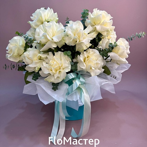 Композиция в шляпной коробке «Чувственность»
