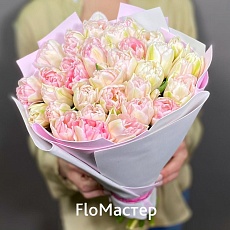 Букет 33 тюльпана Foxtrot