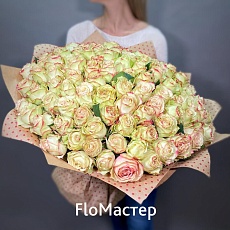 Букет 101 роза Hypnose