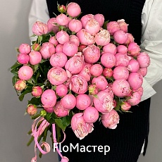 Букет 15 кустовых роз Silva Pink