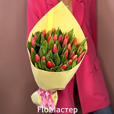 Букет 33 тюльпана Timeless