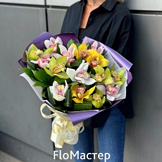 Букет 15 орхидей микс Orchid