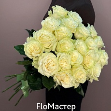 Букет 21 роза Эквадор Mondial