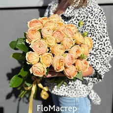 Букет 25 пионовидных роз Sweet Catalina