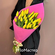 Букет 33 тюльпана Yellow