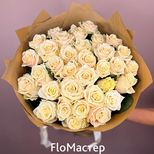 Букет 33 розы Талея