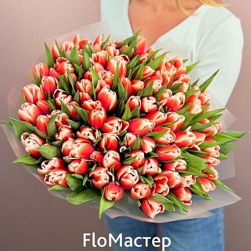 Букет 101 тюльпан Timeless